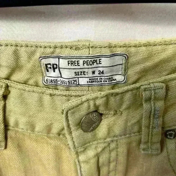 Free People Womens Size 24 Jeans Camo Print Distressed Skinny Tan and Green - Picture 2 of 13